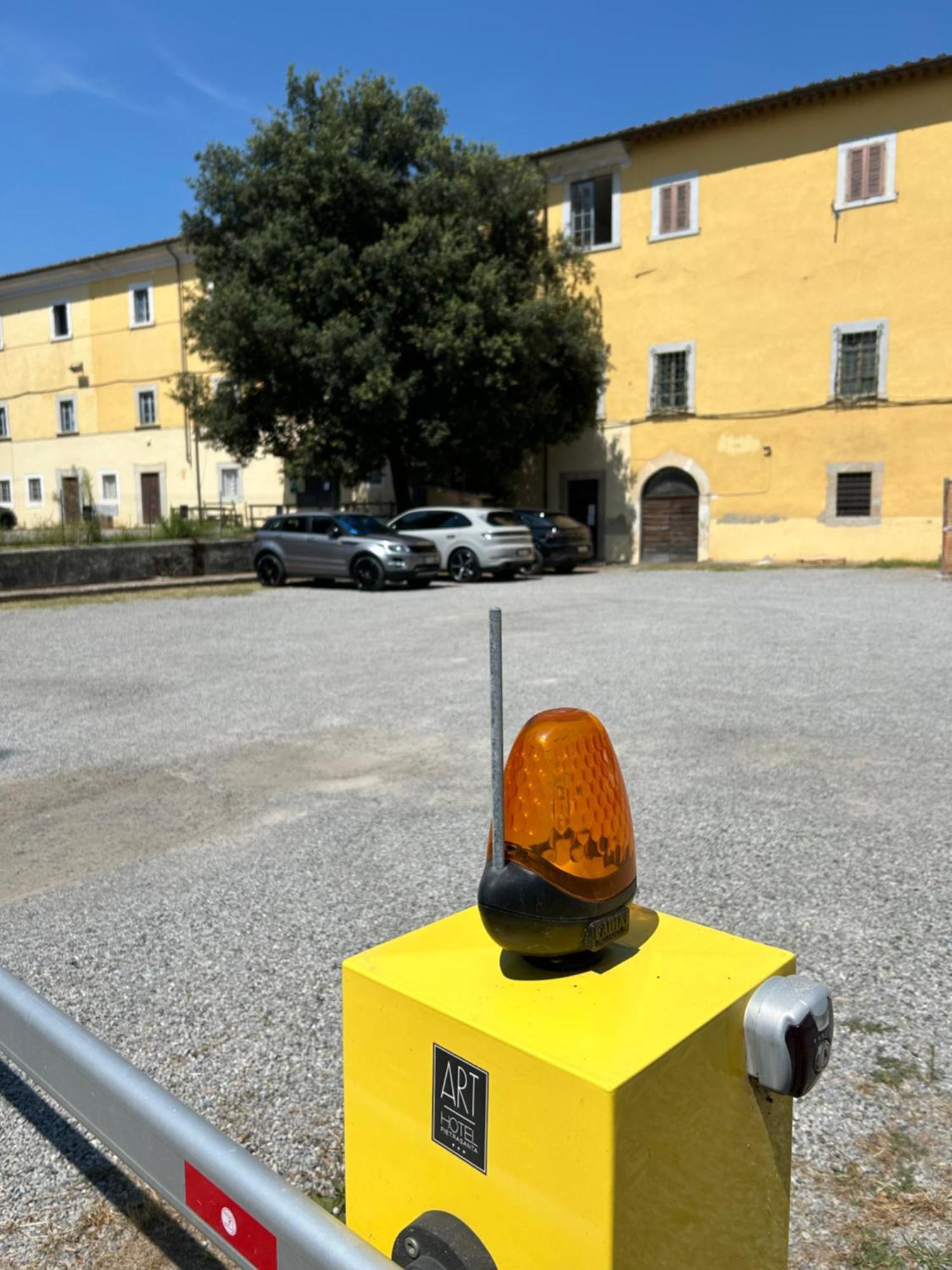 Art Hotel Pietrasanta Exterior foto